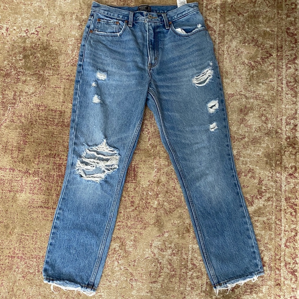 Abercrombie mom jeans